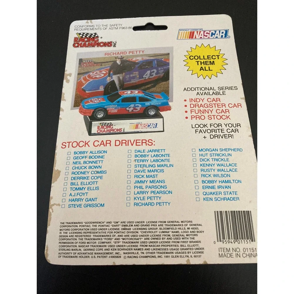 NIB Vintage Racing Champions Jeff Bodine #15